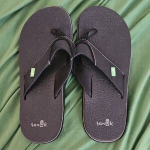 Sanuk Black Flip-Flops
